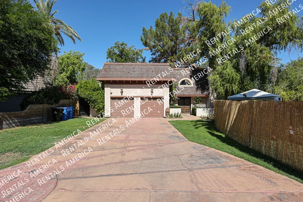 4 bedrooms apartment for rent in Biltmore Area - Phoenix, Phoenix
