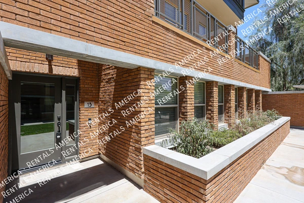 3 bedrooms apartment for rent in Biltmore Area - Phoenix, Phoenix