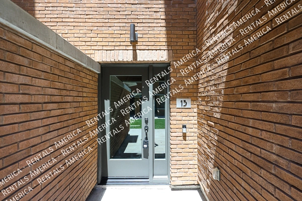 3 bedrooms apartment for rent in Biltmore Area - Phoenix, Phoenix