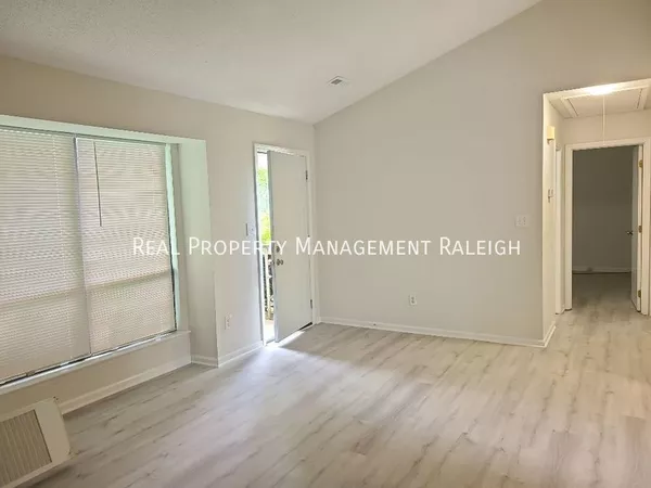 2 bedrooms apartment for rent in Northwest Raleigh - North Raleigh, Raleigh