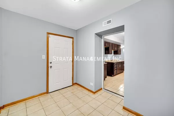 2 bedrooms apartment for rent in Chatham - Far Southeast Side, Chicago