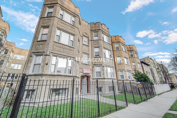 2 bedrooms apartment for rent in Chatham - Far Southeast Side, Chicago