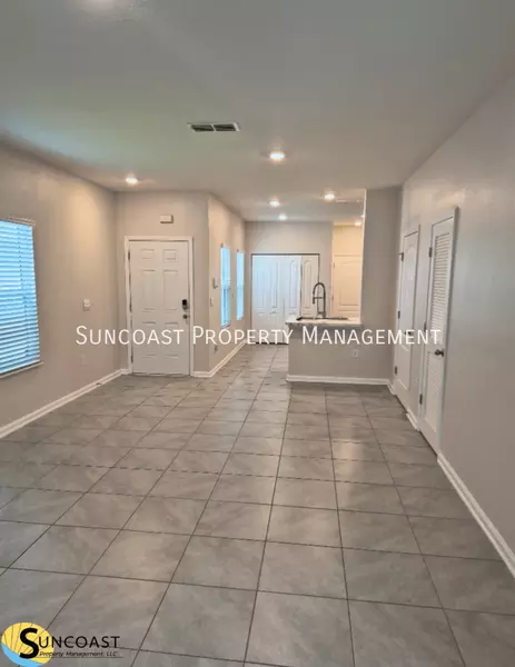 3 bedrooms apartment for rent in Deerwood - Southside, Jacksonville