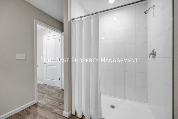 2 bedrooms apartment for rent in Cedar Hills - Westside, Jacksonville
