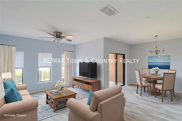 3 bedrooms apartment for rent in Vista East - East Orlando, Orlando