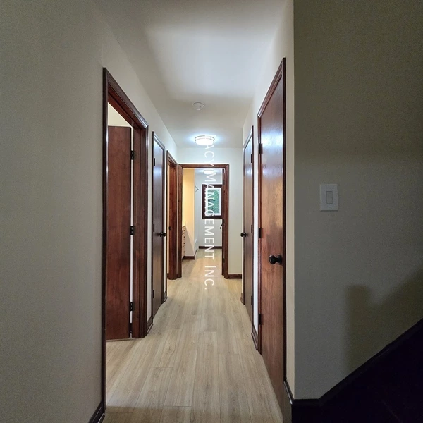 4 bedrooms apartment for rent in Stonehenge - North Raleigh, Raleigh