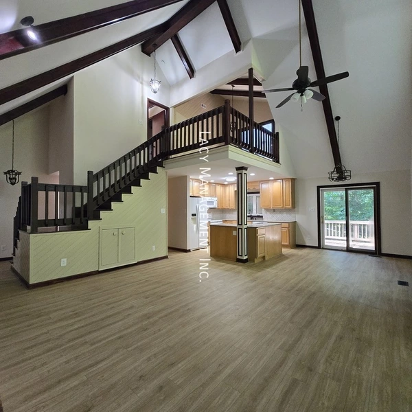4 bedrooms apartment for rent in Stonehenge - North Raleigh, Raleigh