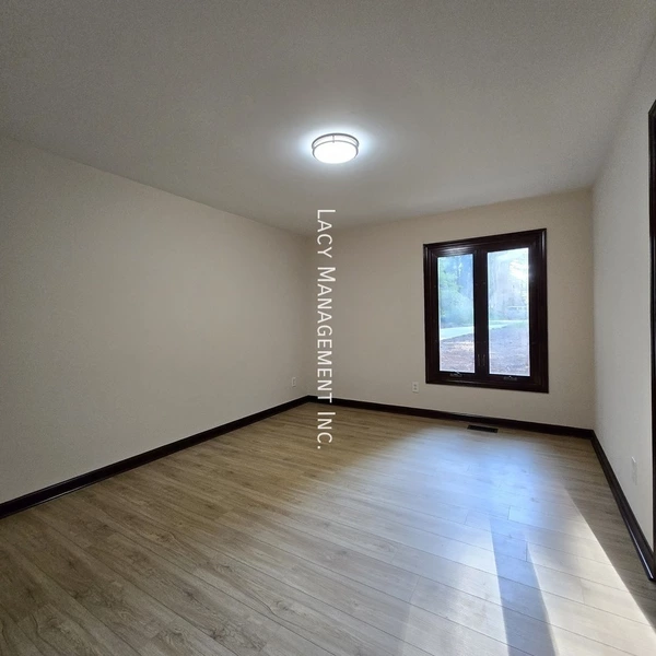 4 bedrooms apartment for rent in Stonehenge - North Raleigh, Raleigh