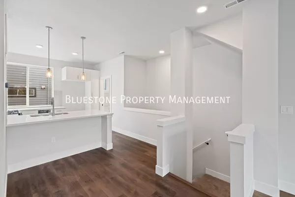 2 bedrooms apartment for rent in Sellwood-Moreland - SE Portland, Portland