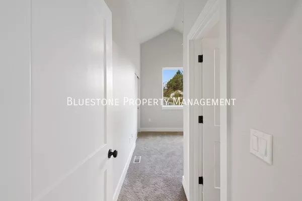 2 bedrooms apartment for rent in Sellwood-Moreland - SE Portland, Portland