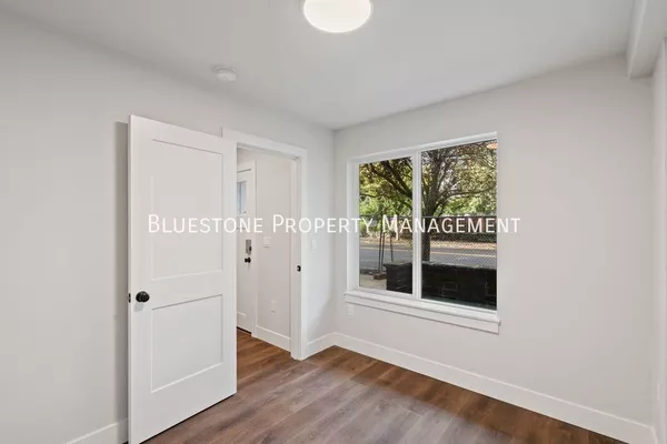 2 bedrooms apartment for rent in Sellwood-Moreland - SE Portland, Portland