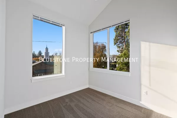 1 bedroom apartment for rent in Sellwood-Moreland - SE Portland, Portland