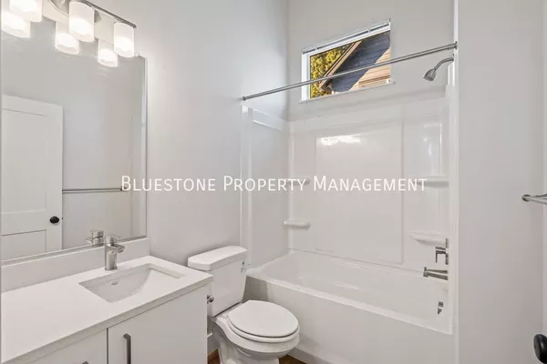 1 bedroom apartment for rent in Sellwood-Moreland - SE Portland, Portland