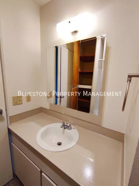 1 bedroom apartment for rent in Foster-Powell - SE Portland, Portland