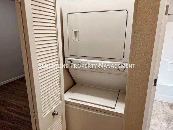 Studio Apartment for rent in Sellwood-Moreland - SE Portland, Portland