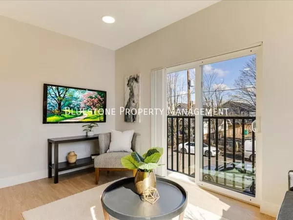 2 bedrooms apartment for rent in Parkrose - East Portland, Portland