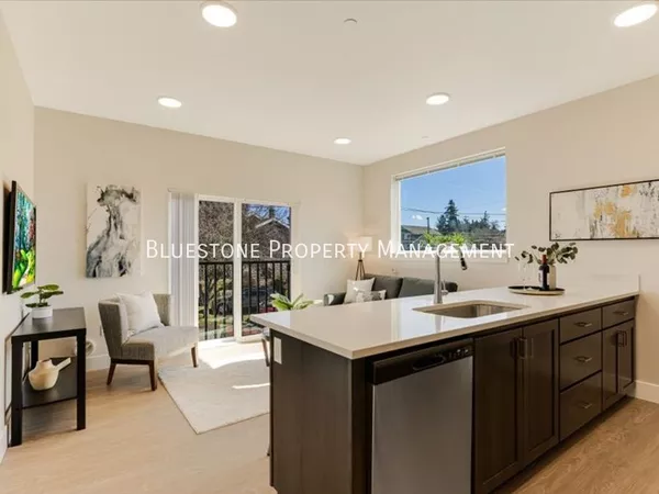 2 bedrooms apartment for rent in Parkrose - East Portland, Portland