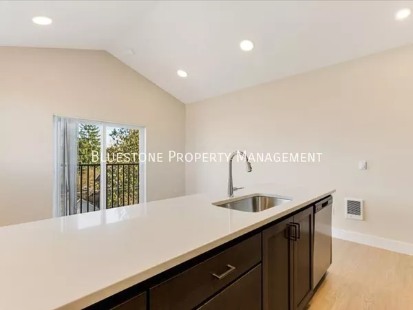 1 bedroom apartment for rent in Parkrose - East Portland, Portland