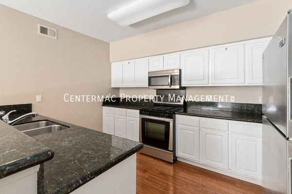 2 bedrooms apartment for rent in Miramar - North SD, San Diego