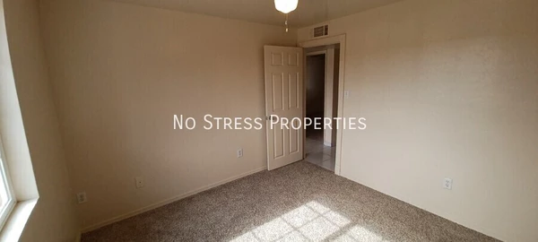 3 bedrooms apartment for rent in Maryvale - Phoenix, Phoenix