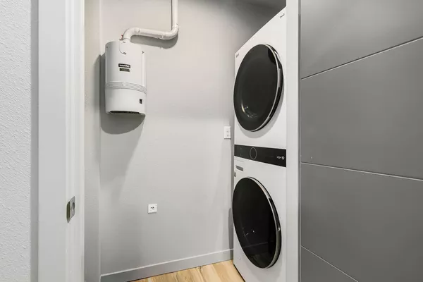 2 bedrooms apartment for rent in Genesse - West Seattle, Seattle