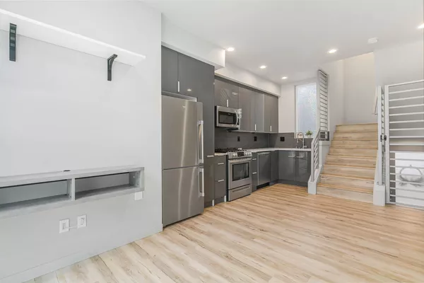 2 bedrooms apartment for rent in Genesse - West Seattle, Seattle