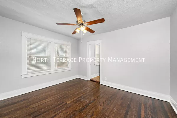 2 bedrooms apartment for rent in Ivanhoe - KCMO, Kansas City