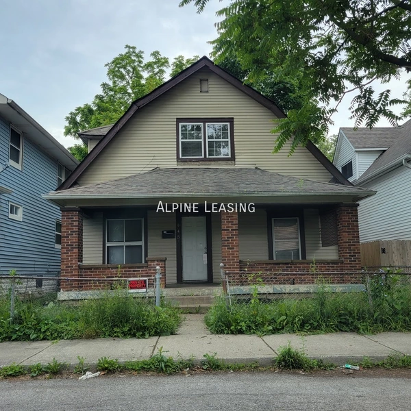 5 bedrooms apartment for rent in Near Eastside - Central Indy, Indianapolis