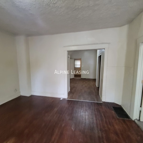 5 bedrooms apartment for rent in Near Eastside - Central Indy, Indianapolis