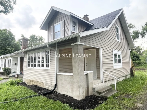 5 bedrooms apartment for rent in Forest Manor - East Indy, Indianapolis