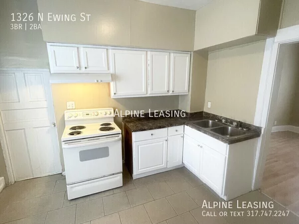 3 bedrooms apartment for rent in Near Eastside - Central Indy, Indianapolis