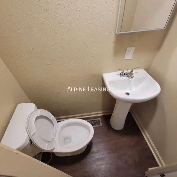 4 bedrooms apartment for rent in Near Eastside - Central Indy, Indianapolis