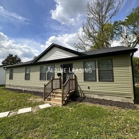 4 bedrooms apartment for rent in Eastgate - East Indy, Indianapolis