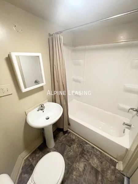 4 bedrooms apartment for rent in Christian Park - Central Indy, Indianapolis