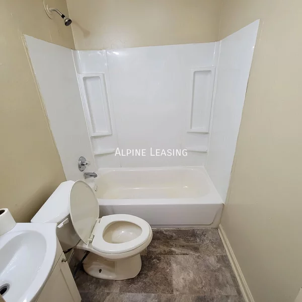 2 bedrooms apartment for rent in Mars Hill - West Indy, Indianapolis