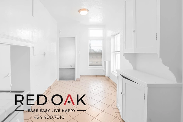 Studio Apartment for rent in Windsor Square - Central Los Angeles, Los Angeles