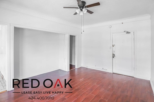 Studio Apartment for rent in Windsor Square - Central Los Angeles, Los Angeles