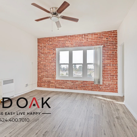 Studio Apartment for rent in Arlington Heights - Central Los Angeles, Los Angeles