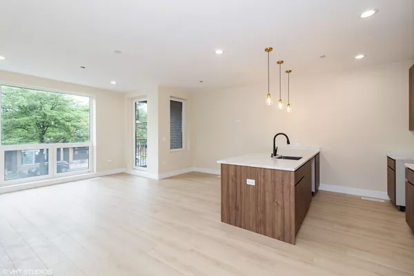 2 bedrooms apartment for rent in Irving Park - Northwest Side, Chicago