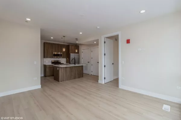 2 bedrooms apartment for rent in Irving Park - Northwest Side, Chicago