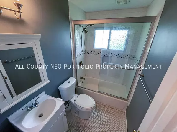2 bedrooms apartment for rent in North Linden - North Columbus, Columbus