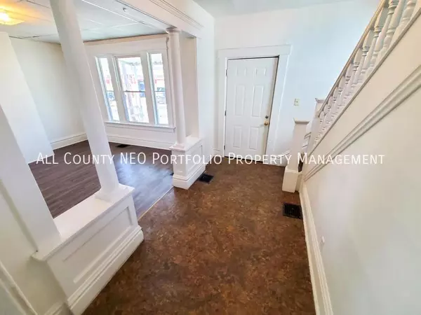 2 bedrooms apartment for rent in Westgate - West Columbus, Columbus