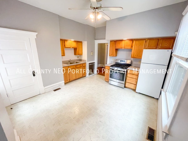 4 bedrooms apartment for rent in Victorian Village - Central Columbus, Columbus