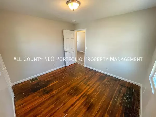2 bedrooms apartment for rent in Westgate - West Columbus, Columbus