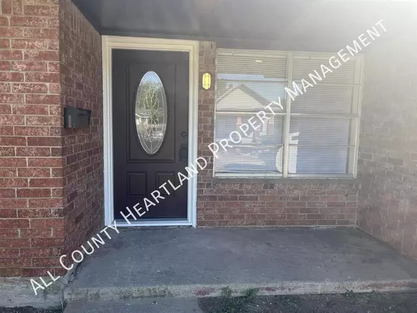 4 bedrooms apartment for rent in Ross Heights - Central OKC, Oklahoma City