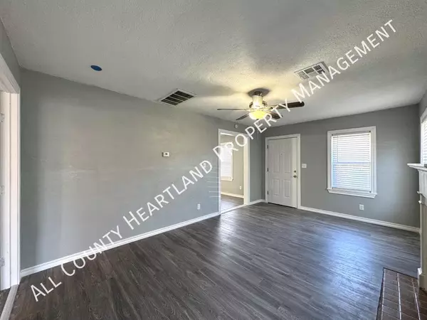 3 bedrooms apartment for rent in Ross Heights - Central OKC, Oklahoma City