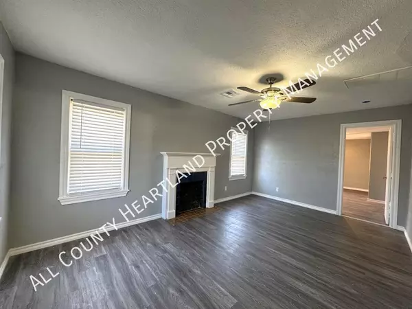 3 bedrooms apartment for rent in Ross Heights - Central OKC, Oklahoma City