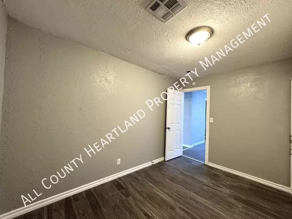 3 bedrooms apartment for rent in Ross Heights - Central OKC, Oklahoma City