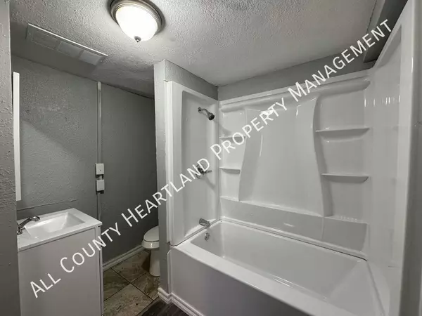 3 bedrooms apartment for rent in Ross Heights - Central OKC, Oklahoma City