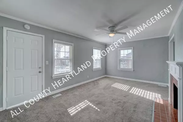 4 bedrooms apartment for rent in Ross Heights - Central OKC, Oklahoma City